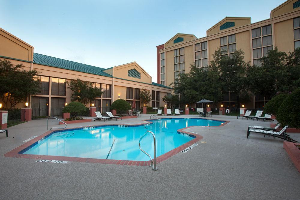 Hotel Doubletree By Hilton Dfw Airport North Irving